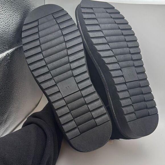 CUSHIONAIRE Women's Cozy Genuine Suede Ankle SnowโBoots SIZE 11 BLACK NEW WITH B - Picture 7 of 7